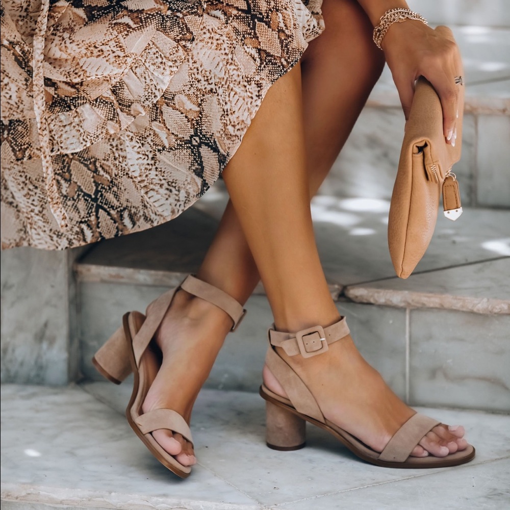 NEW FAVOUR FAUX SUEDE HEELED SANDAL